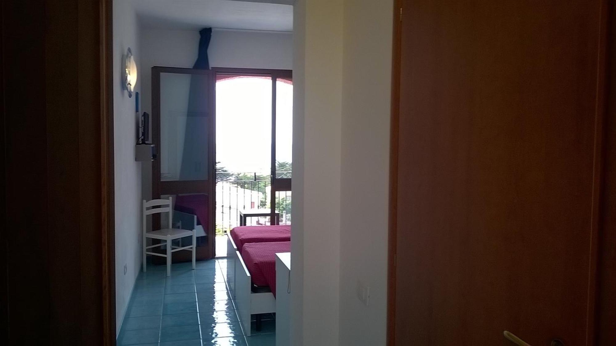 Hotel Bellavista S'Archittu Cameră foto